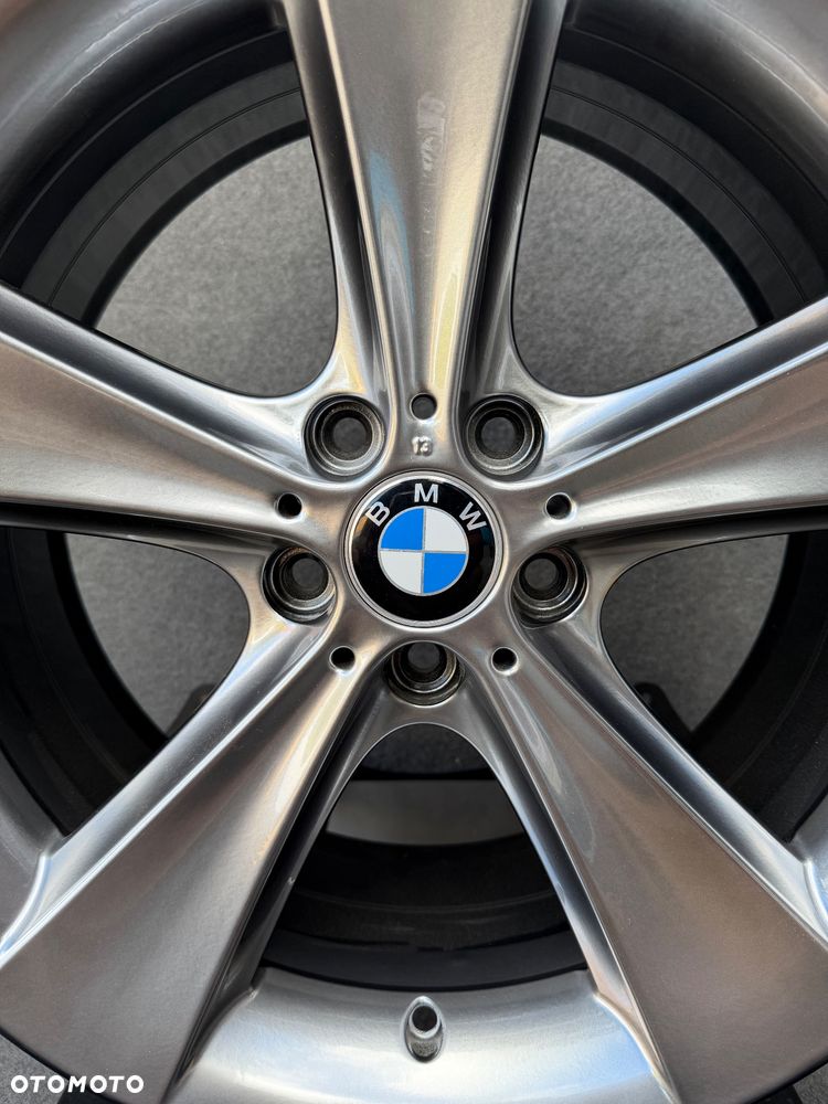 Oryginalne felgi BMW 19 5x120 e60 3 F30 F32 F36 alufelgi Styling 128 8.5j ET18 F10 Z3 Z4 E46 X1 X3 E83 E90 F34 GT F01 F12 F20 F22 E87 E81 JR Shadow Chrome grafit Radom oryginał wklęsłe concave - 5