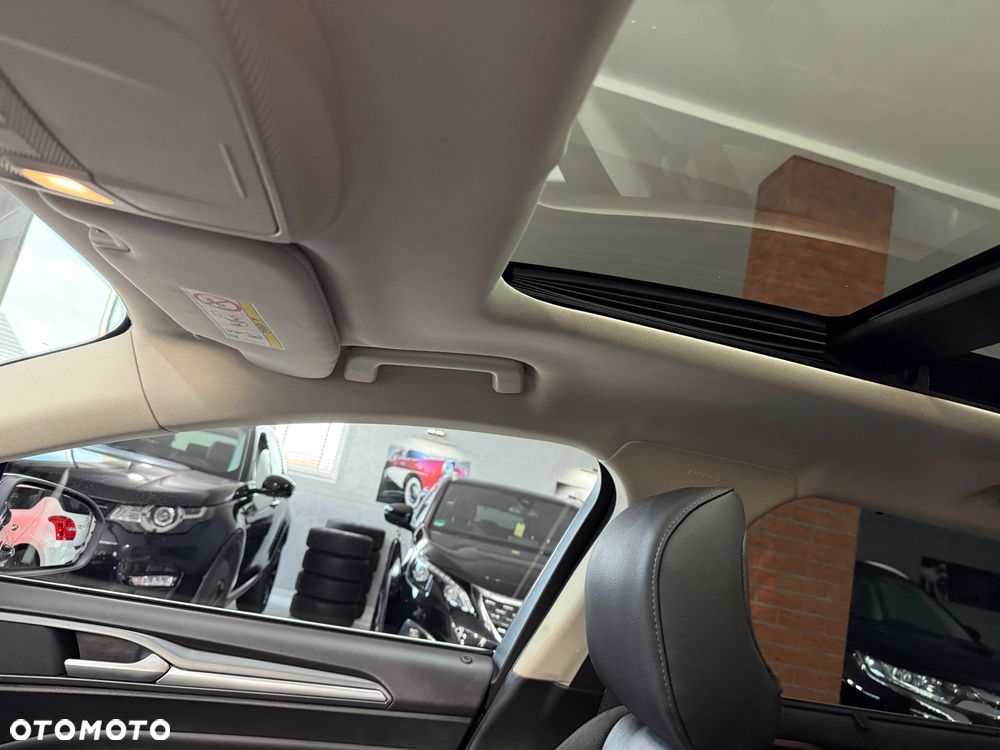 Ford Mondeo 2.0 TDCi Start-Stopp Titanium - 32