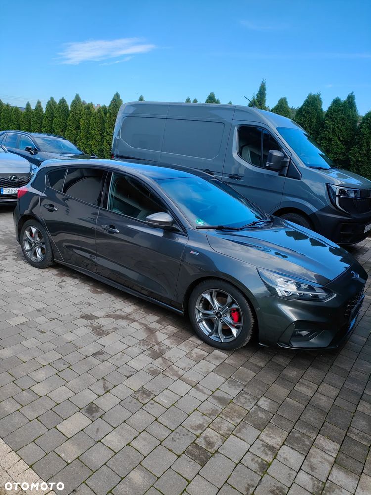 Ford Focus - 8
