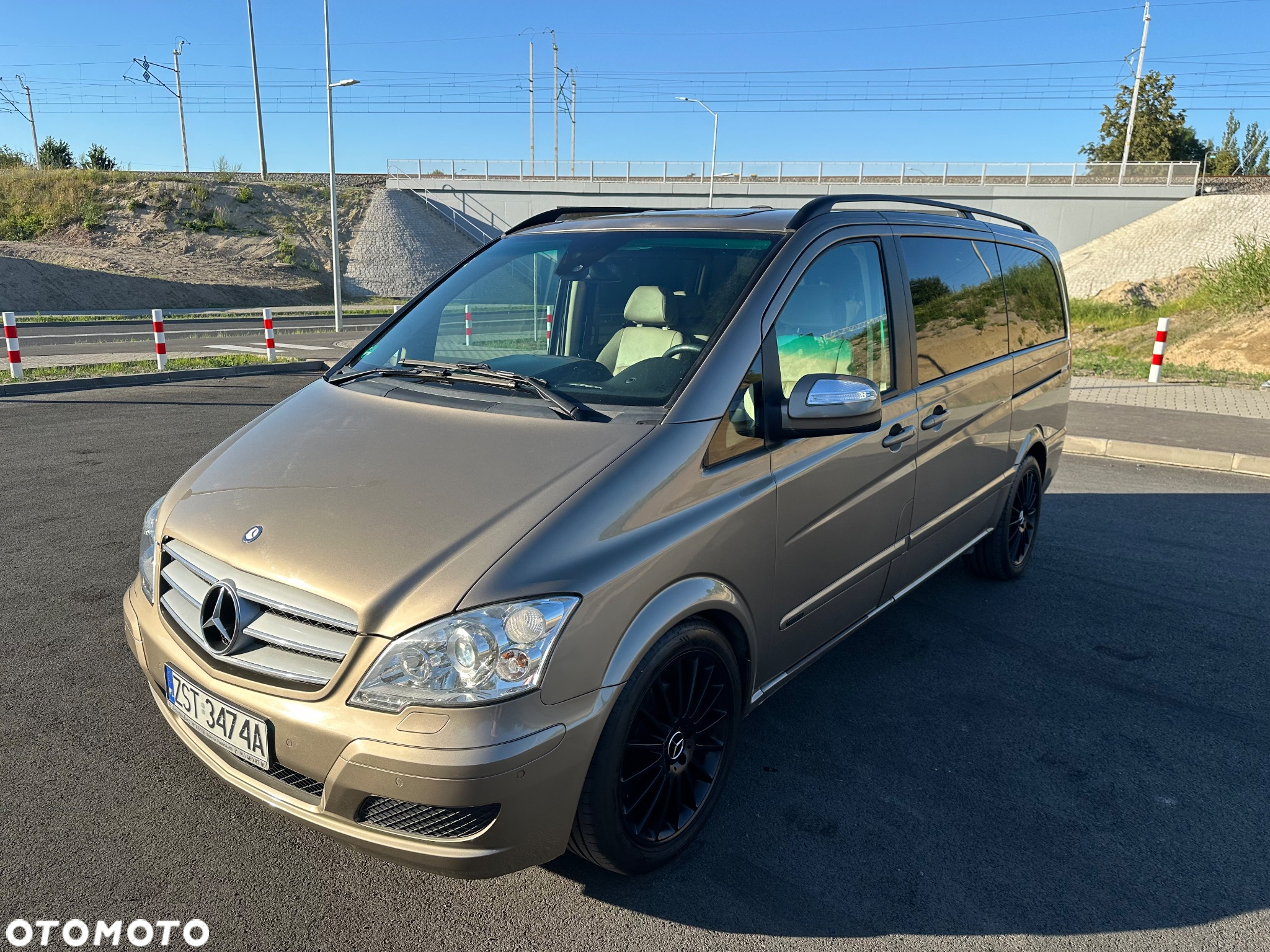 Mercedes-Benz Viano 3.0 CDI Ambiente (d³ugi) - 21