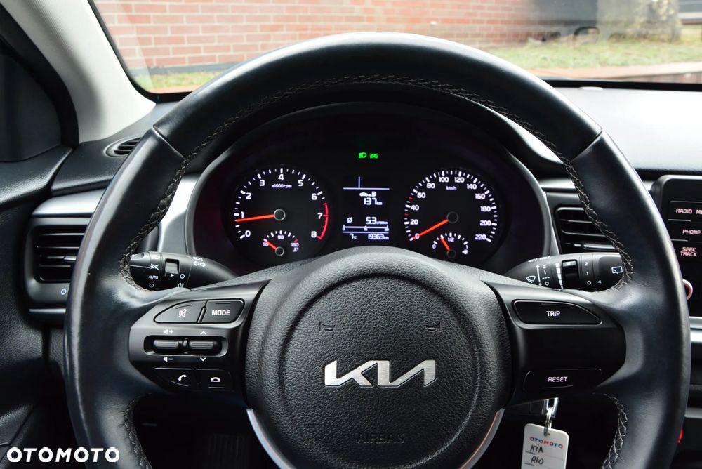 Kia Rio 1.2 M - 21