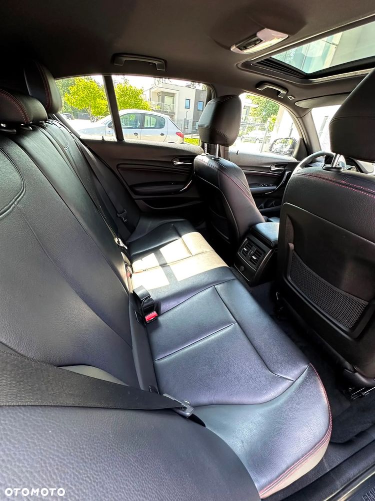 BMW Seria 1 120d Sport Line sport - 18