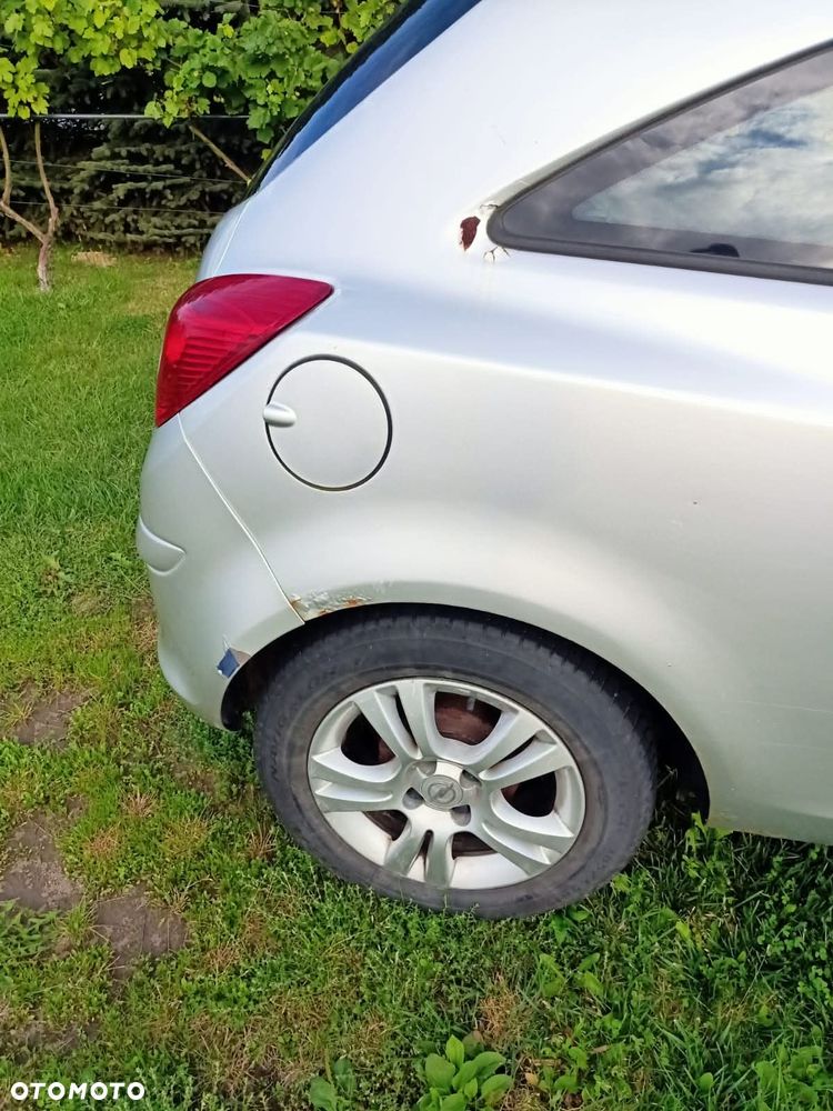 Opel Corsa - 9