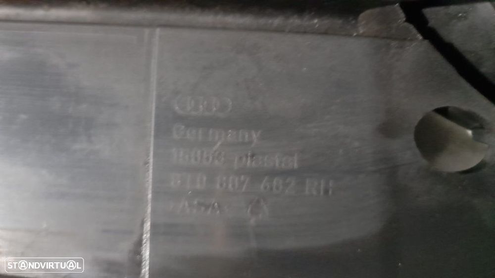 GRELHA FAROL FAROIS OTICA NEVOEIRO DIREITO FRONTAL FRENTE ORIGINAL 8K0807682A AUDI A4 B8 - 6