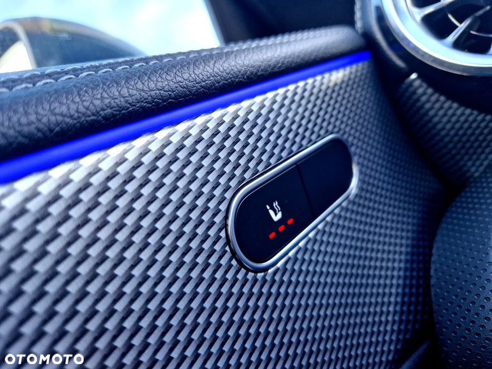 Mercedes-Benz CLA 220 d 8G-DCT - 20