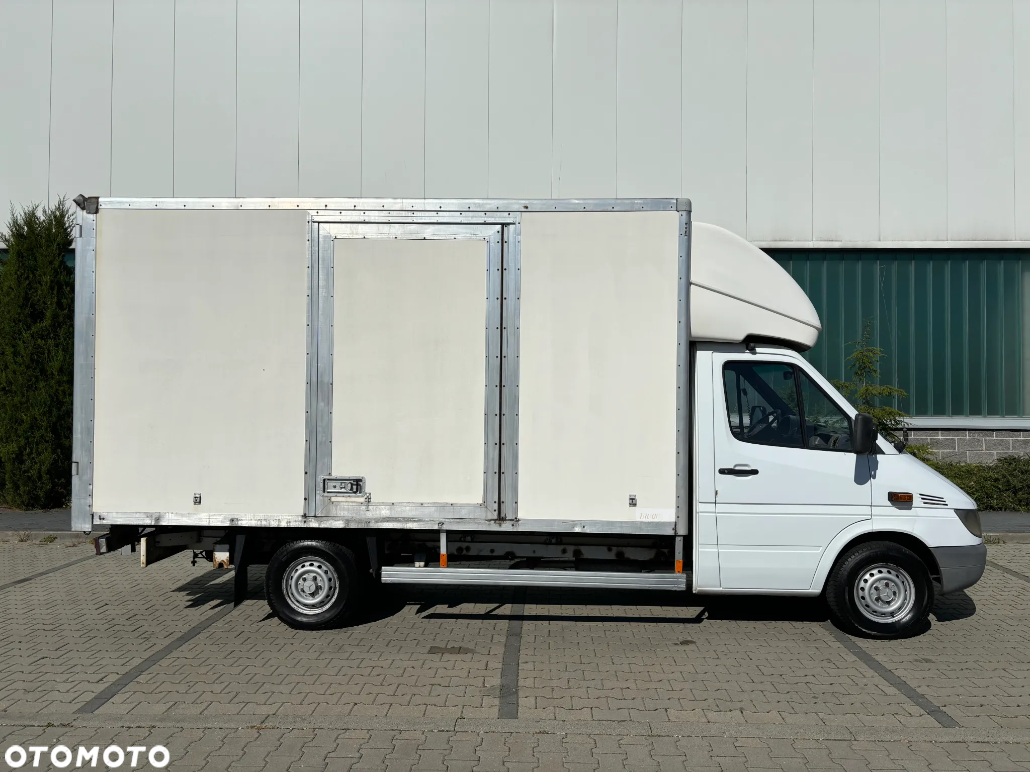 Mercedes-Benz Sprinter - 6