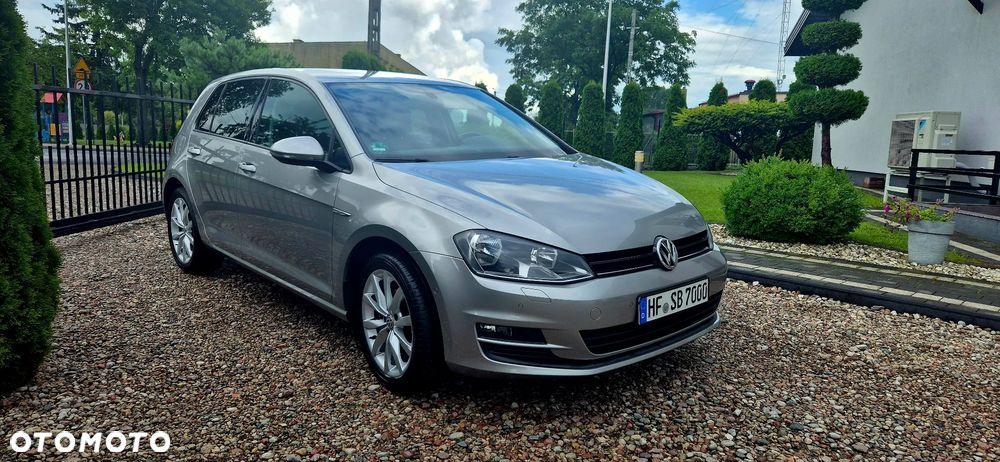 Volkswagen Golf - 26