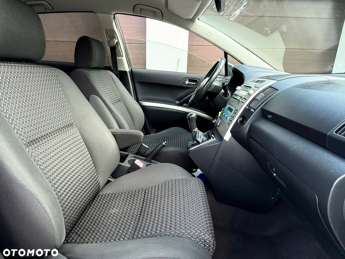 Toyota Corolla Verso 1.8 Edition - 25