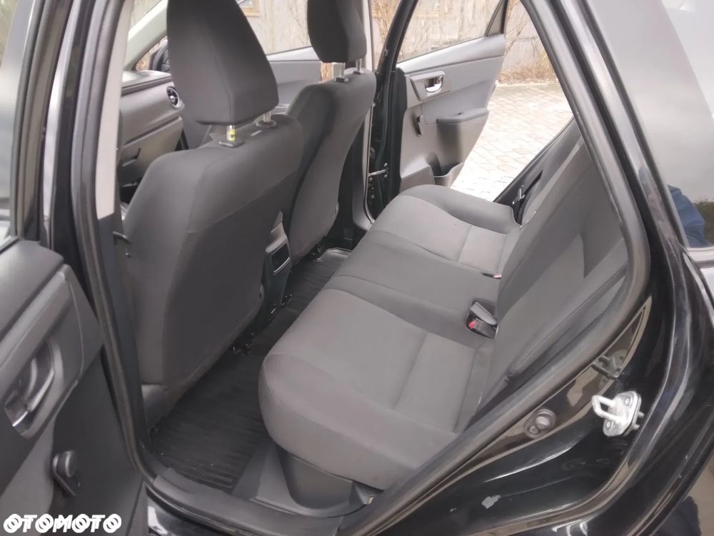 Toyota Auris - 8