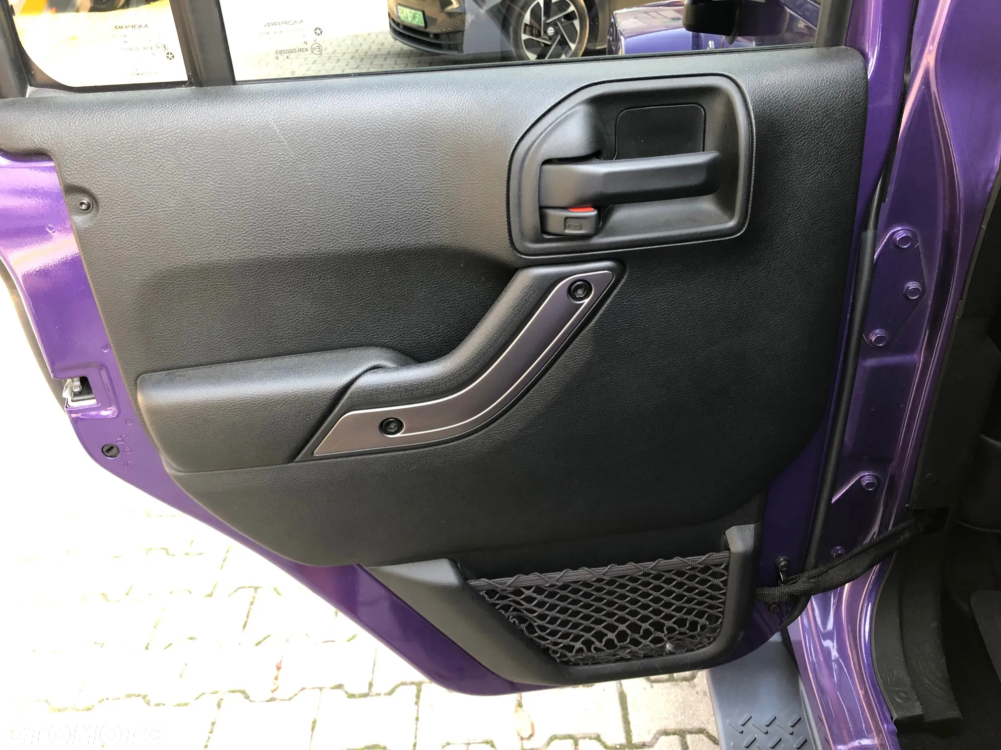 Jeep Wrangler - 28