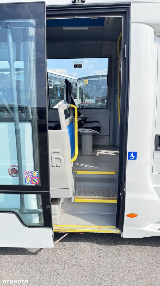 Irisbus Iveco / DURISOTTI / 28miejsc /euro5/ mała klima / winda / 97000 zł netto - 12