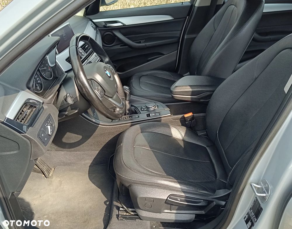 BMW X1 sDrive16d - 15