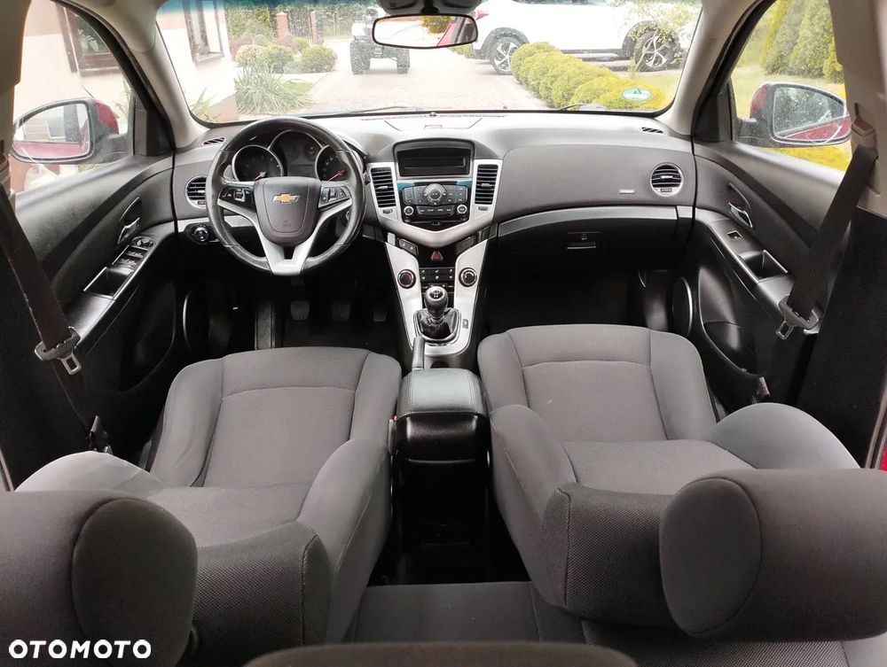 Chevrolet Cruze 1.8 LT - 7
