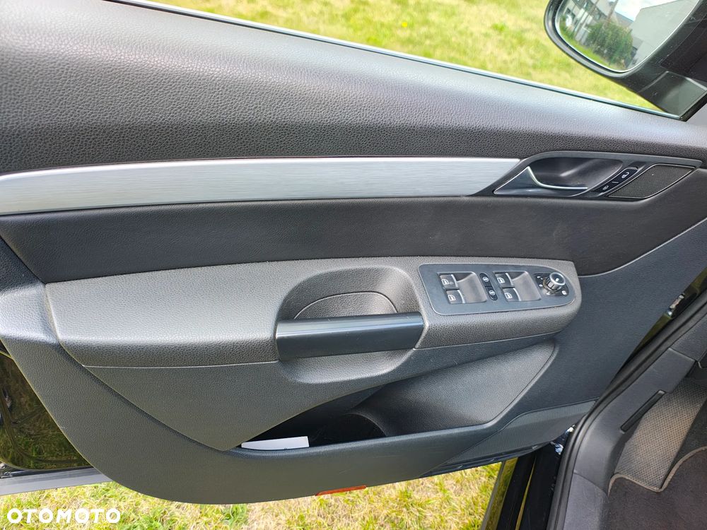Volkswagen Sharan - 20