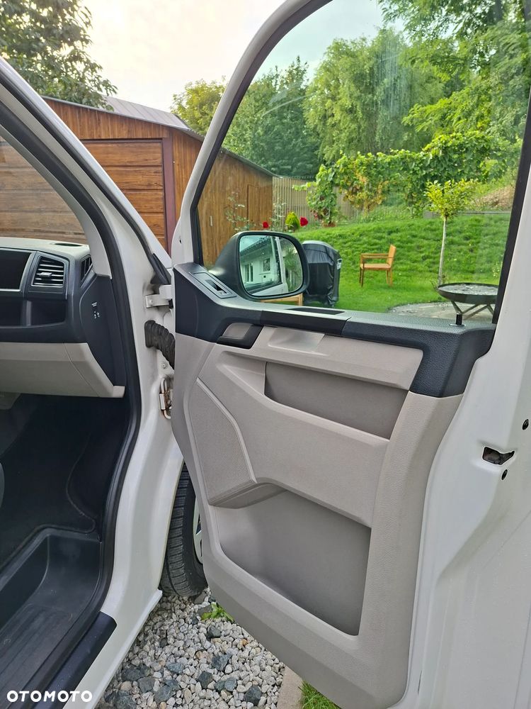 Volkswagen Transporter - 15