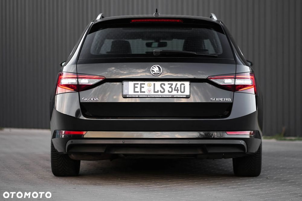 Skoda Superb 2.0 TDI Style - 9