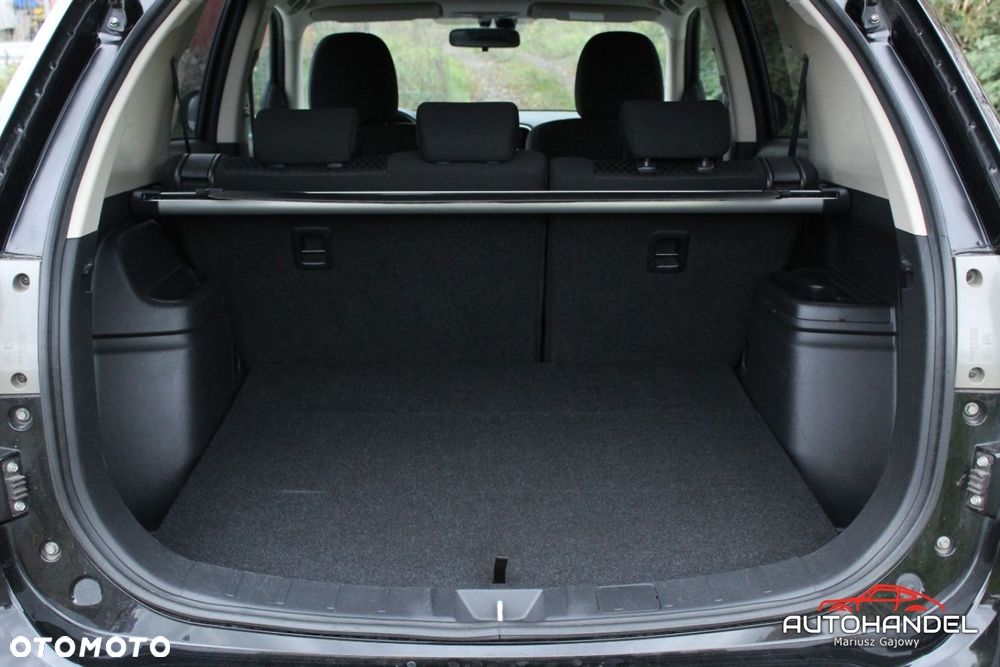 Mitsubishi Outlander - 20