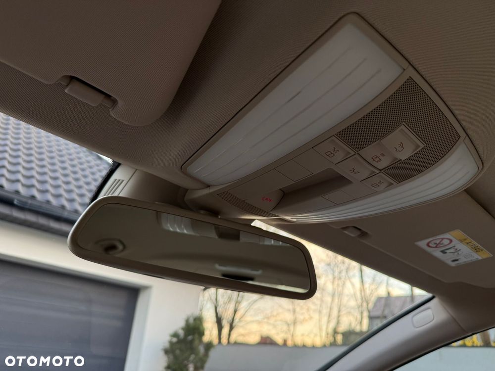 Mercedes-Benz CLS 350 BlueTEC 4Matic 7G-TRONIC - 26