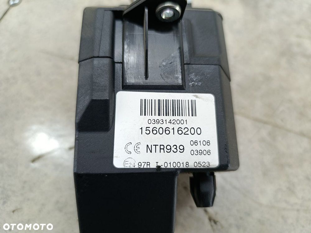 STACYJKA ALFA ROMEO 159 1560616200 1.9 JTD - 5