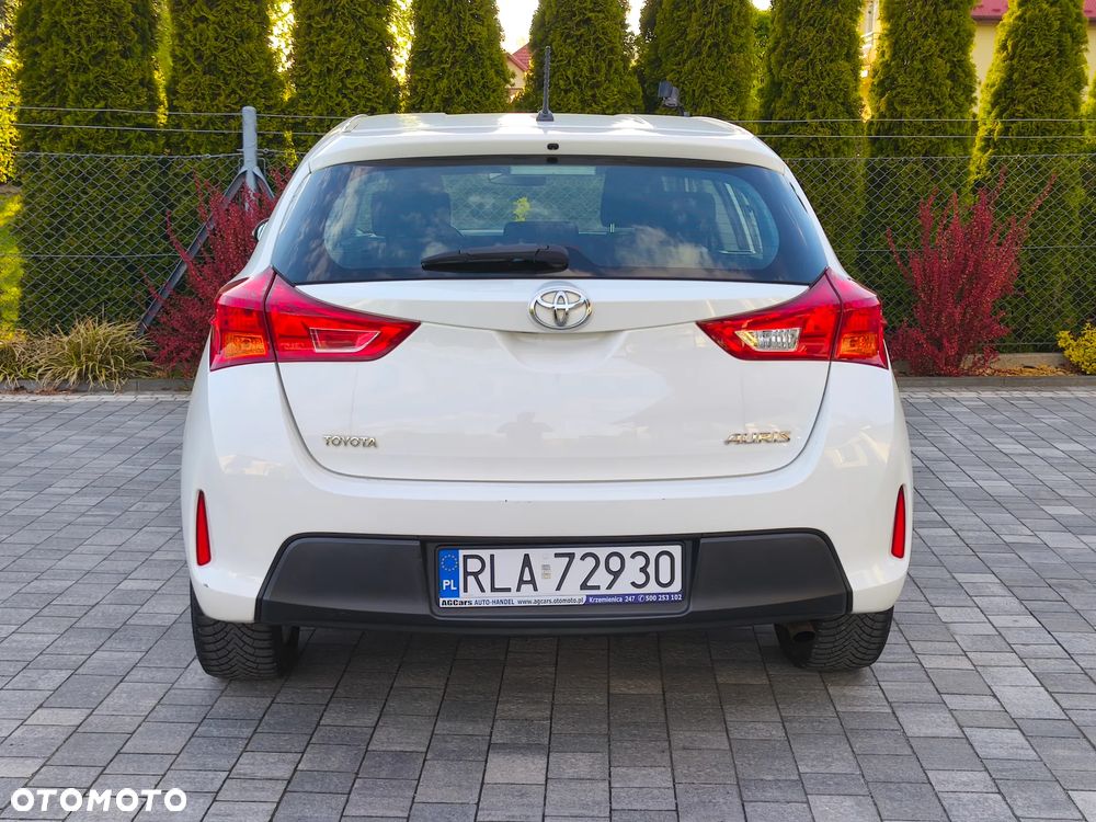 Toyota Auris 1.33 Dual-VVT-i Edition - 11