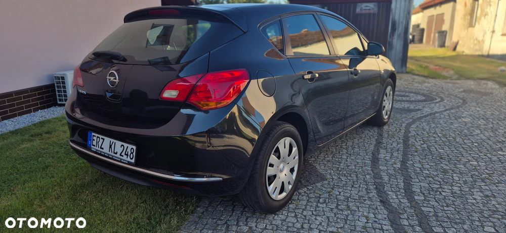 Opel Astra - 14