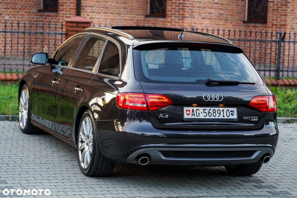 Audi A4 Avant 3.0 TDI DPF quattro tiptronic S line Sportpaket (plus) - 13