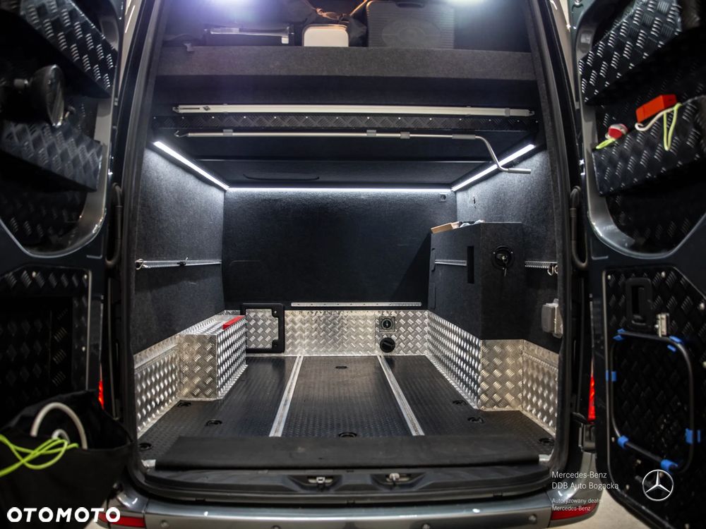Mercedes-Benz Sprinter Long PRO 9G-Tronic 907.235 - 31