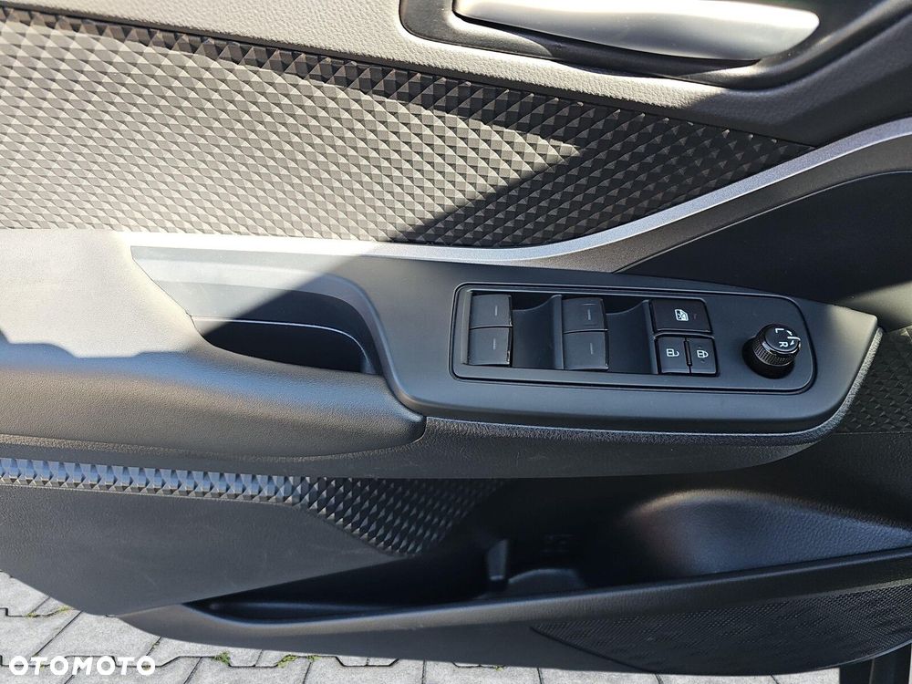 Toyota C-HR - 25