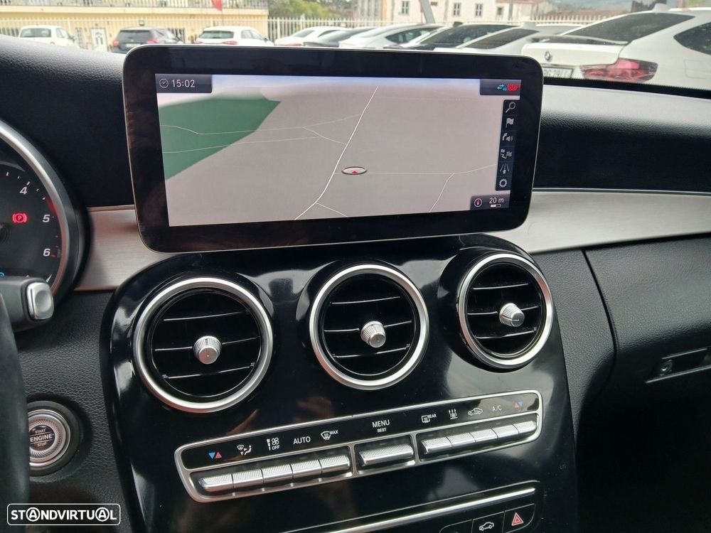 Mercedes-Benz C 300 de Avantgarde - 23