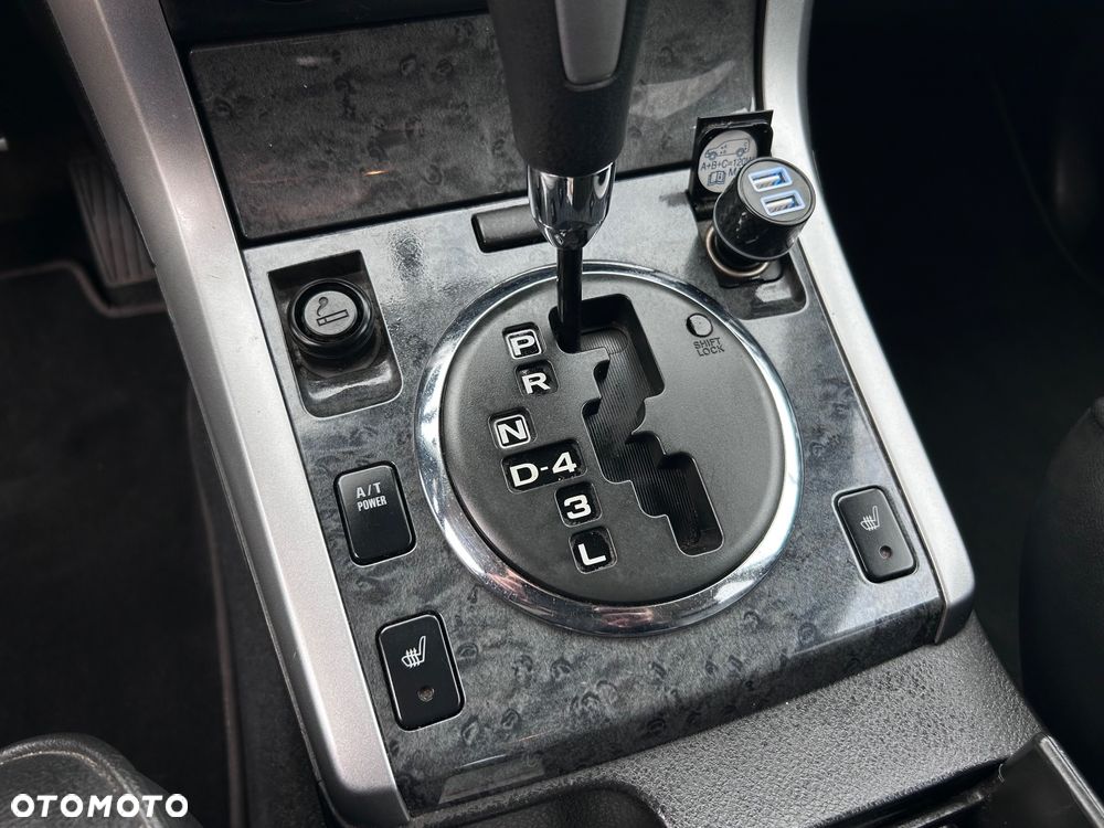 Suzuki Grand Vitara 3.2 V6 Elegance - 30