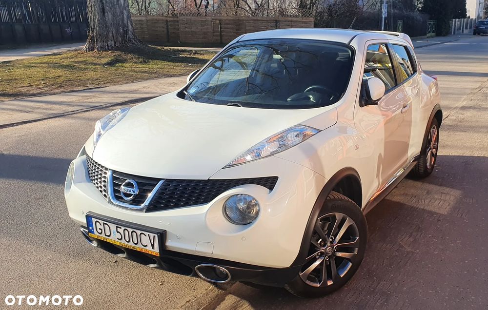 Nissan Juke 1.6 T Tekna 4x4 - 1