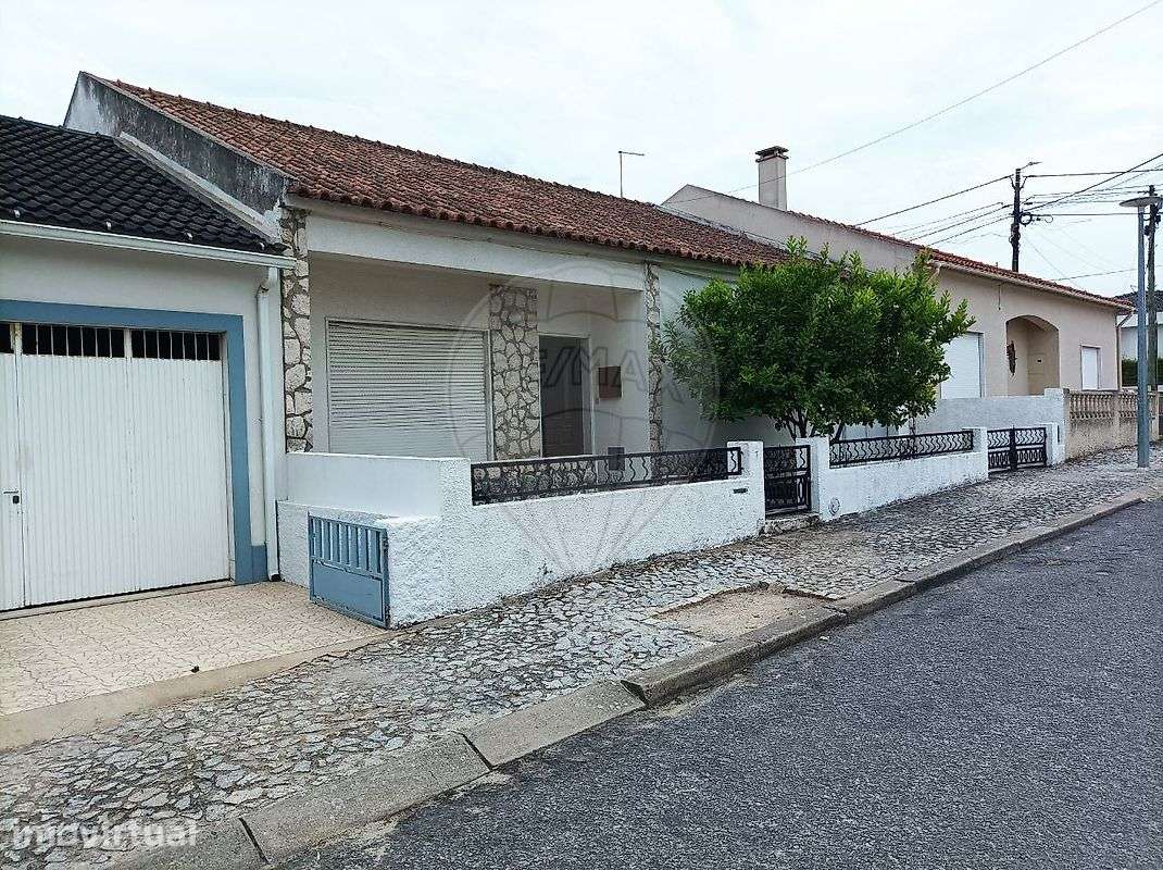 Moradia T3 para venda - Grande imagem: 2/4