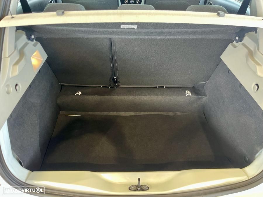 Renault Zoe (c/ Bateria) EV50 110hp Evolution - 29