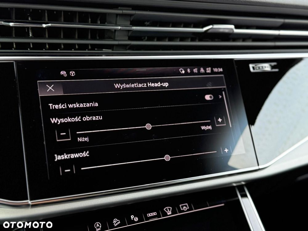 Audi Q8 - 25