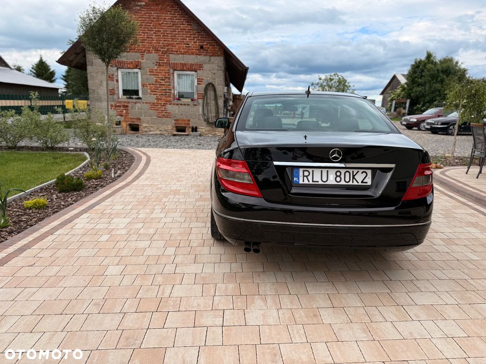 Mercedes-Benz Klasa C 200 CDI Avantgarde - 16