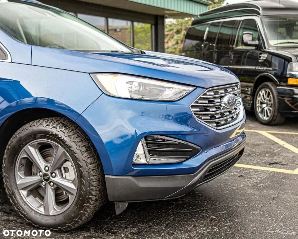 Ford Edge - 3