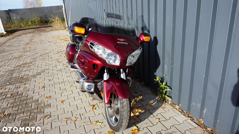 Honda GL - 5