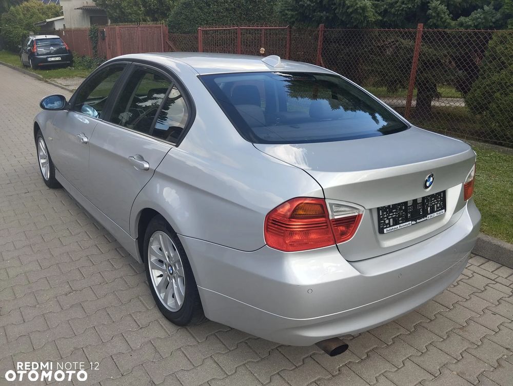 BMW Seria 3 ver-320i - 3