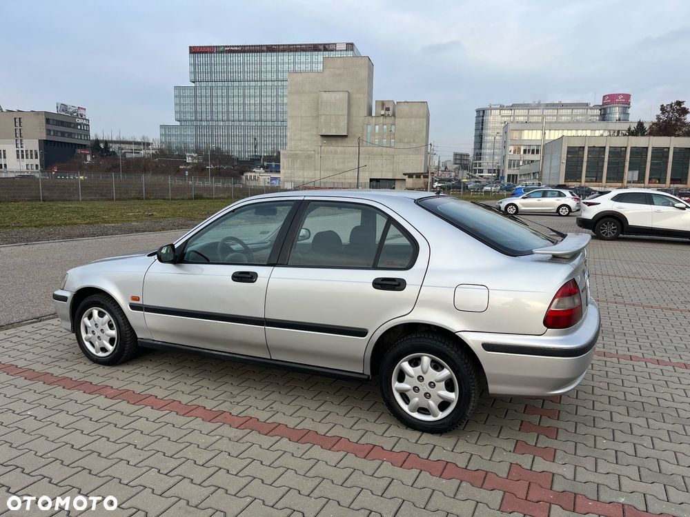 Honda Civic 1.4i S - 4