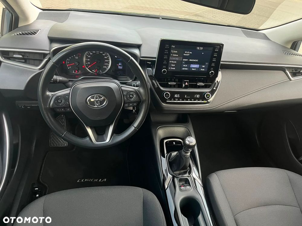 Toyota Corolla 1.5 Comfort - 7