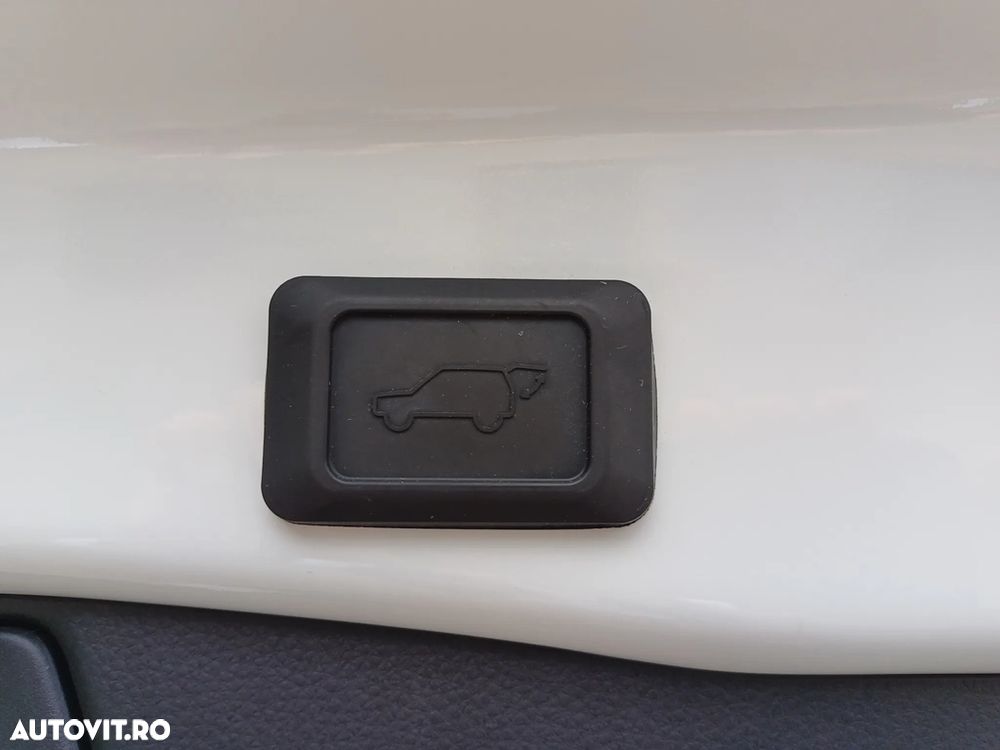 Toyota RAV4 2.5 PHEV VVT-iE 4x4 Style - 9