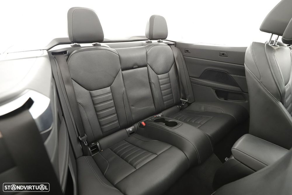 BMW 420 i Pack Desportivo M Auto - 29