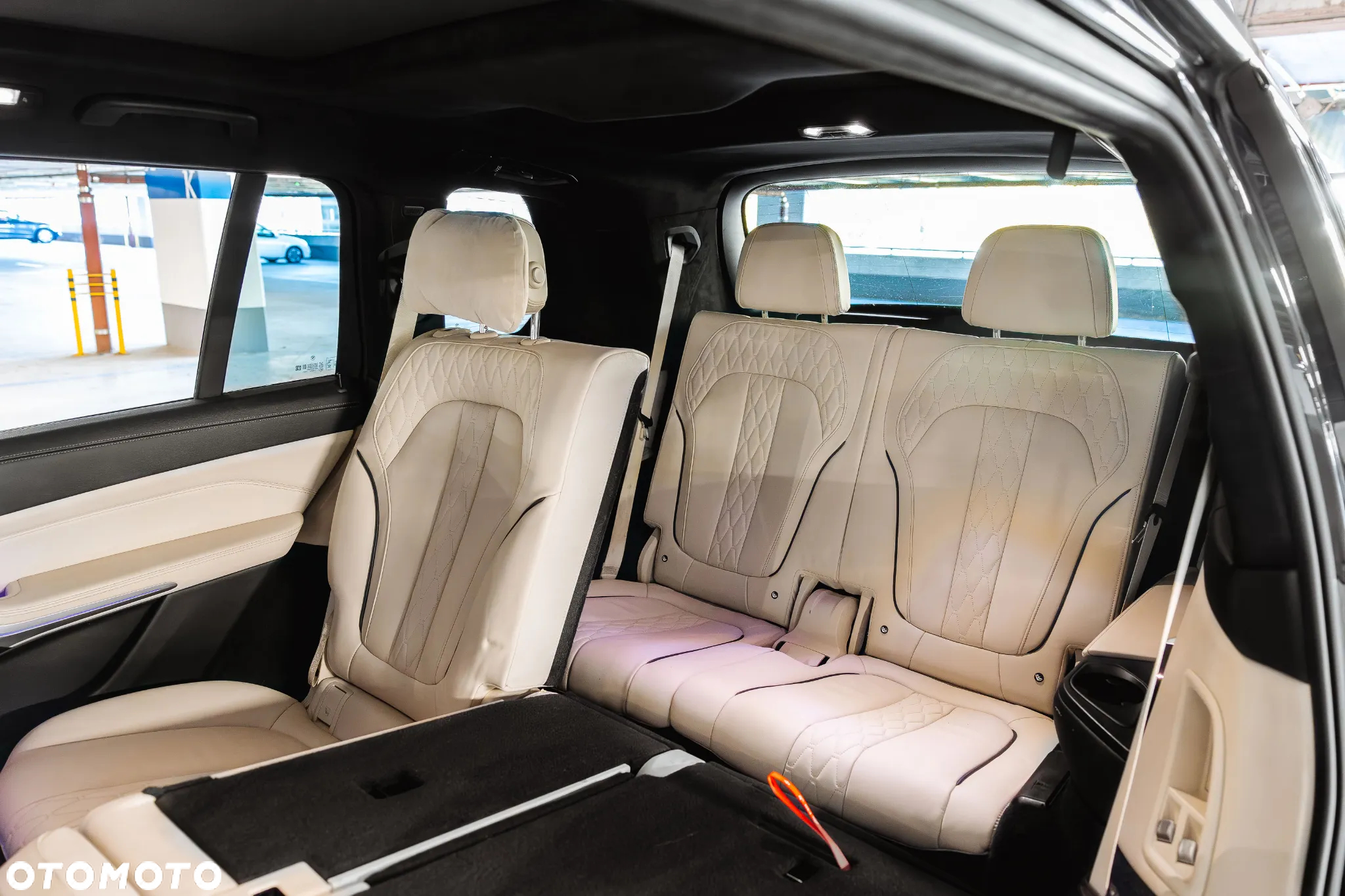 BMW X7 xDrive30d - 16