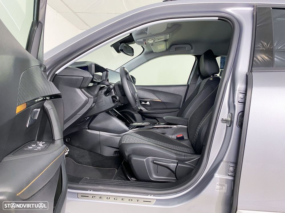 Peugeot e-2008 50 kWh Allure - 9