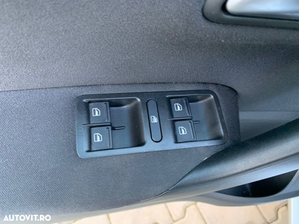 Volkswagen Polo 1.4 DSG Comfortline - 24