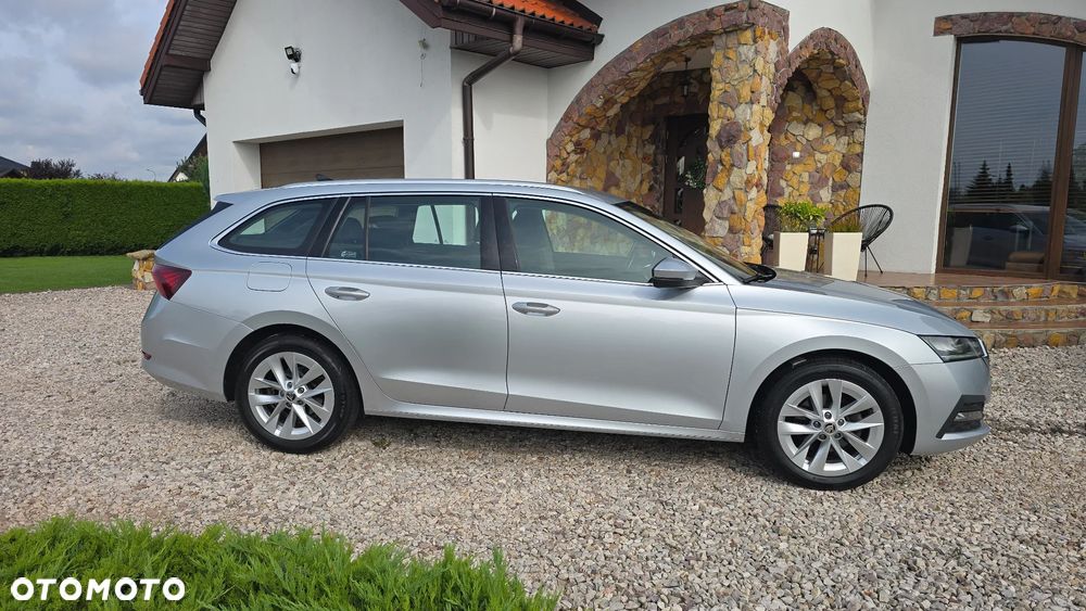 Skoda Octavia 2.0 TDI Ambition DSG - 34