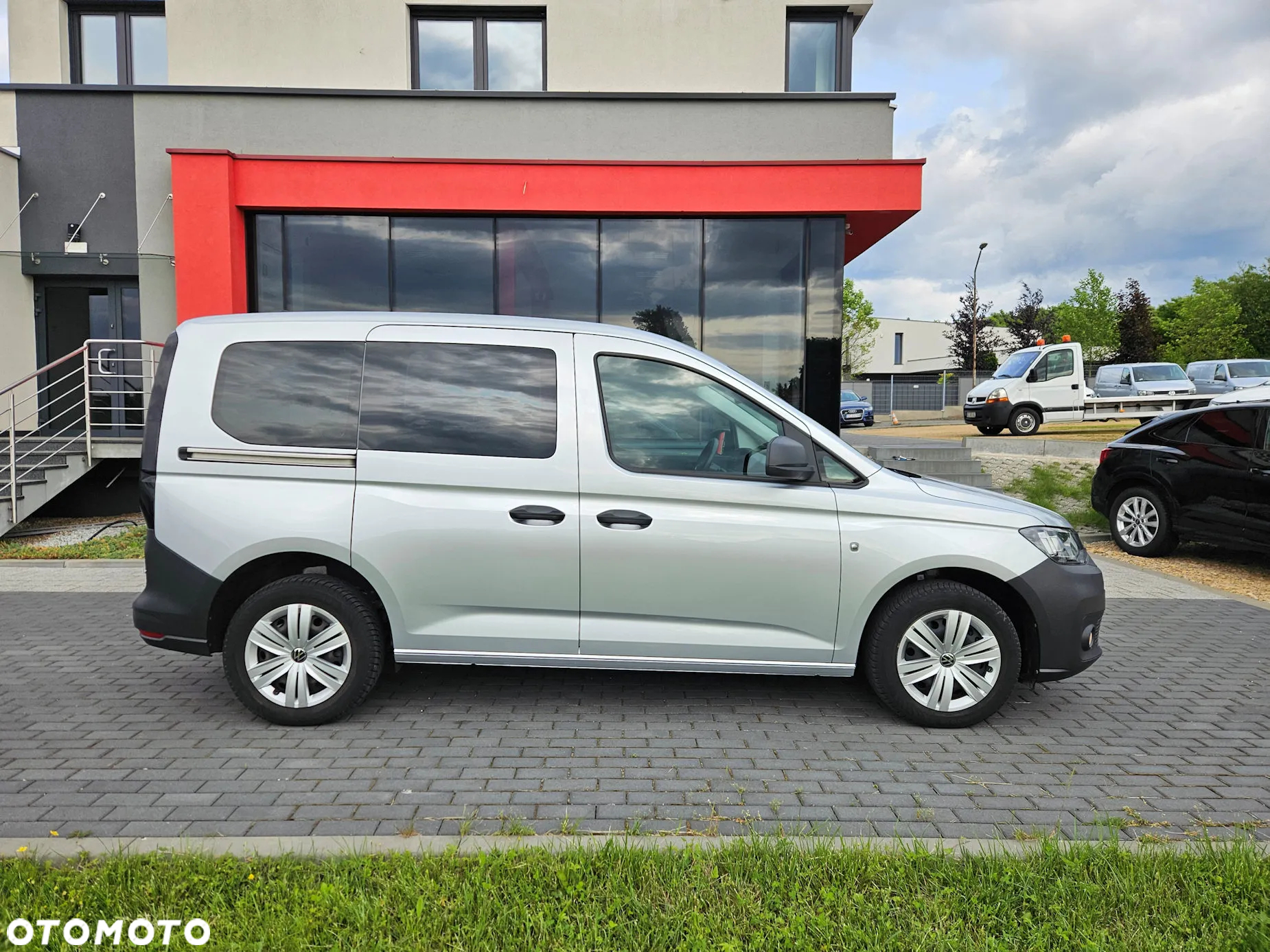 Volkswagen Caddy 2.0 TDI Trendline - 2