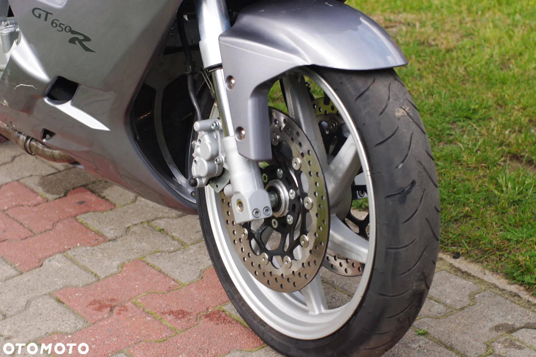 Hyosung GT - 13