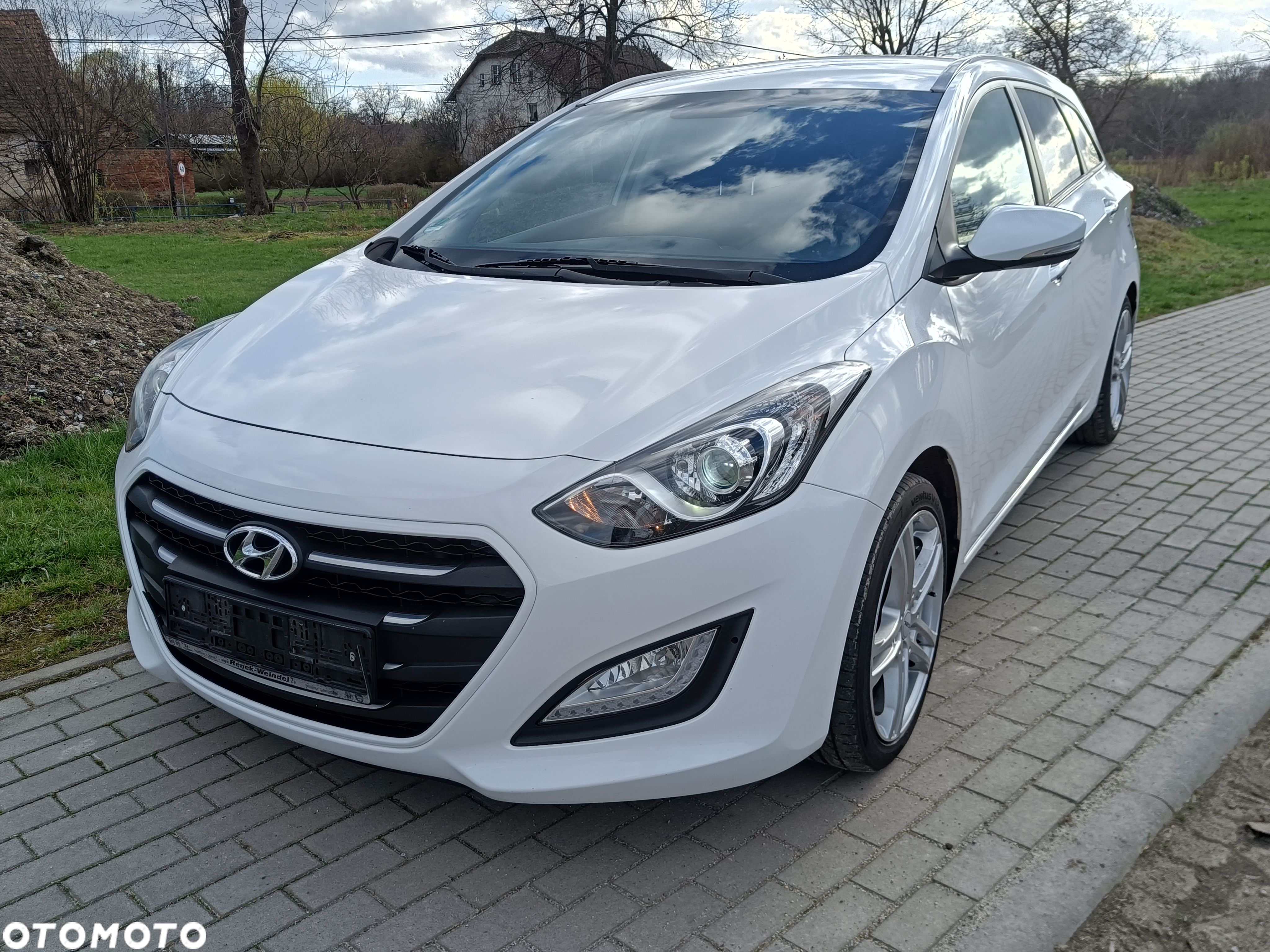 Hyundai i30 1.6 CRDi Premium - 1
