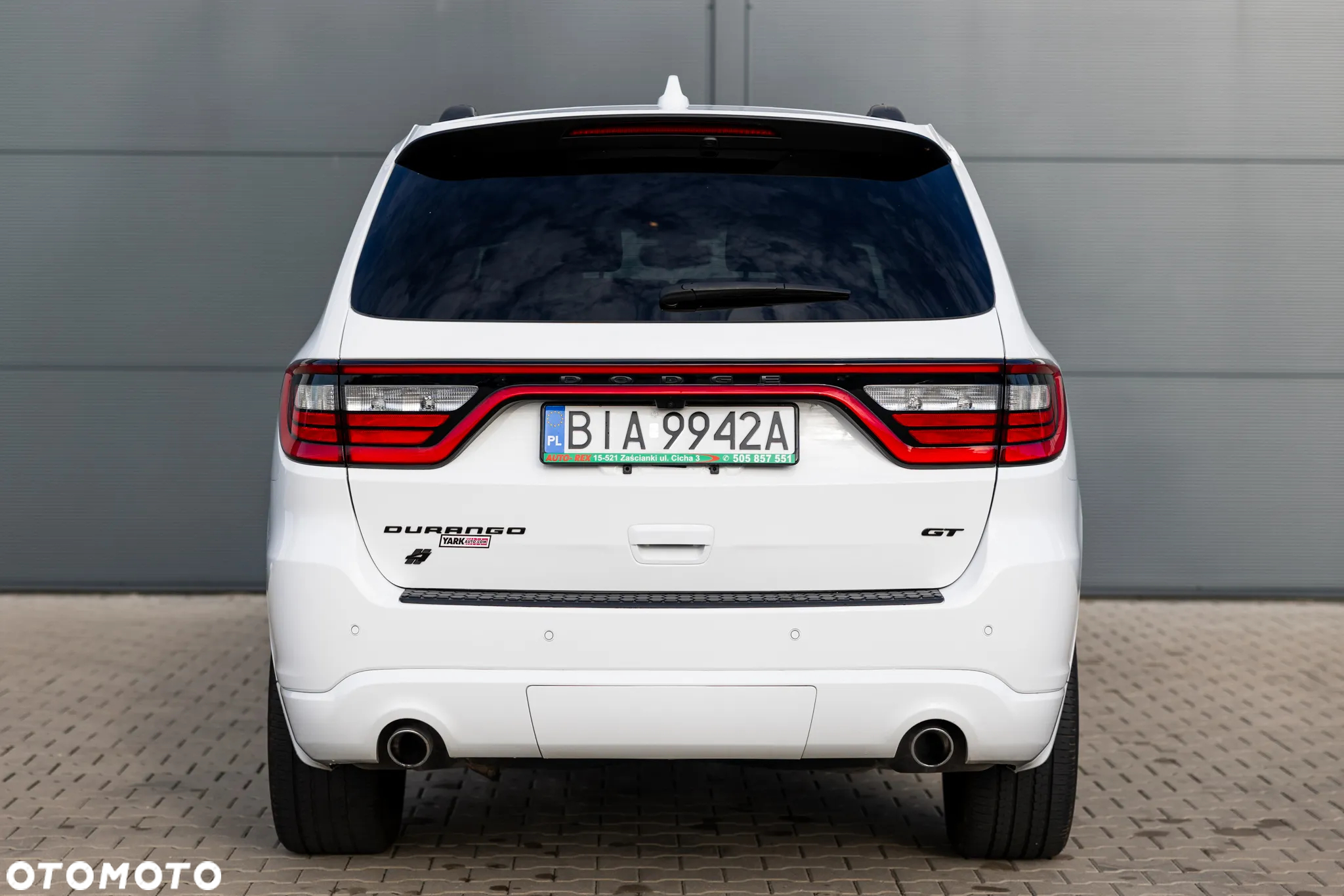 Dodge Durango - 12